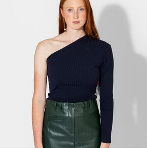 Nomia Wide Rib Knit Asymmetrical One Shoulder Sleeve Top